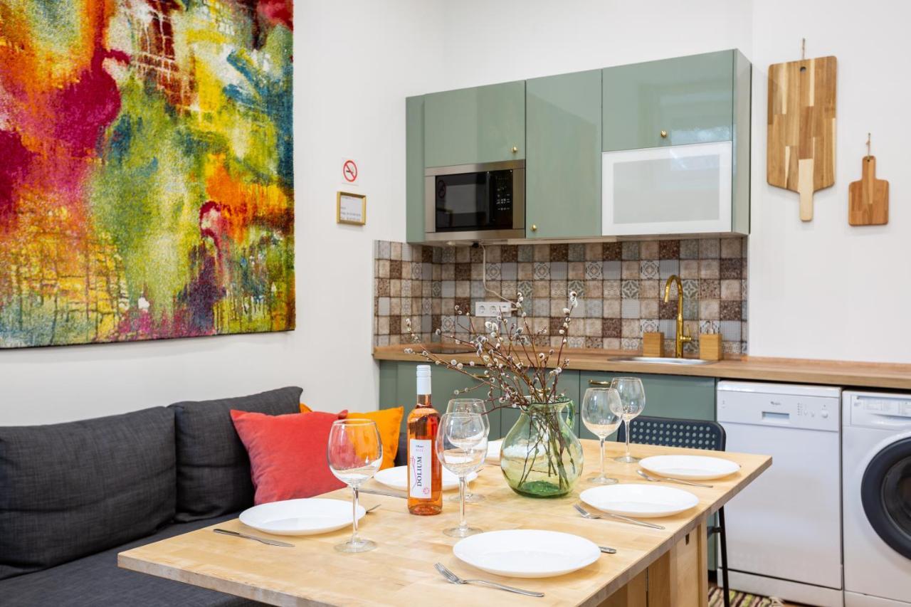 Apartament Industrial Style With Ac Steps To Gozsdu *
