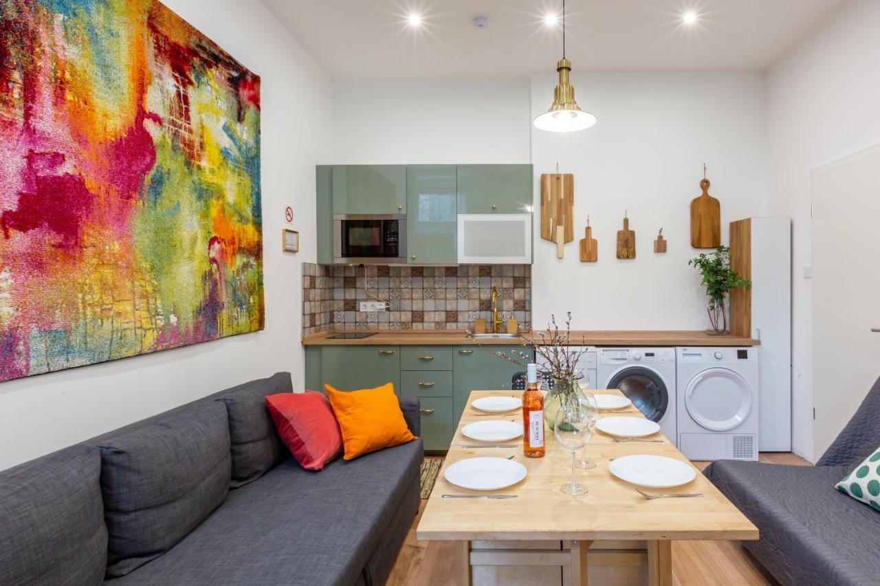 Apartament Industrial Style With Ac Steps To Gozsdu
